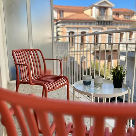 Apartment Bliss *